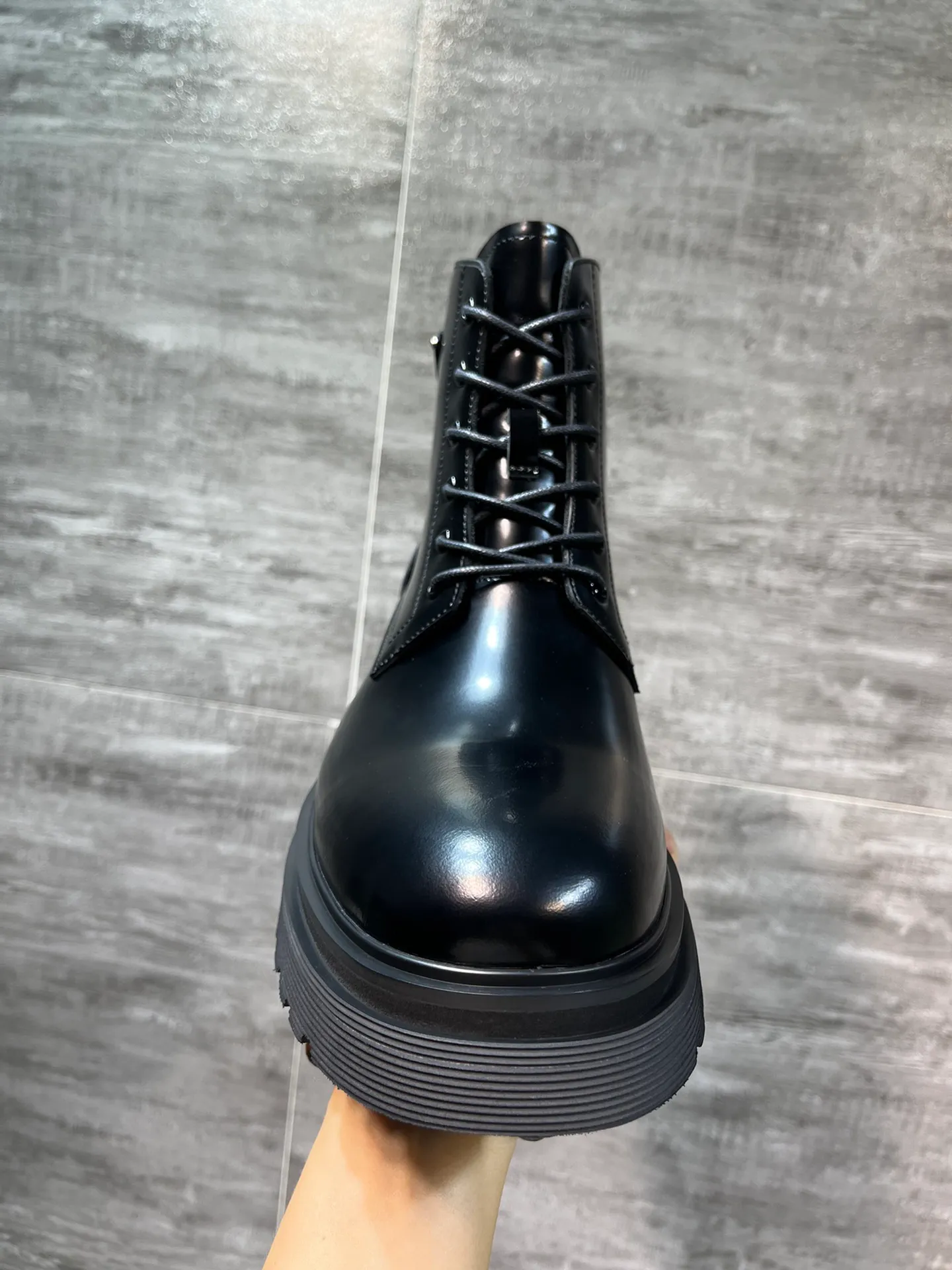 Men's men's shoes 💰820💰 🔥🔥🔥prada derby Prada top version thick-soled derby shoes, lace-up Martin boots, ken same fabric imported open edge beads, cowhide lining, cowhide feet complete set packaging code number 38-46